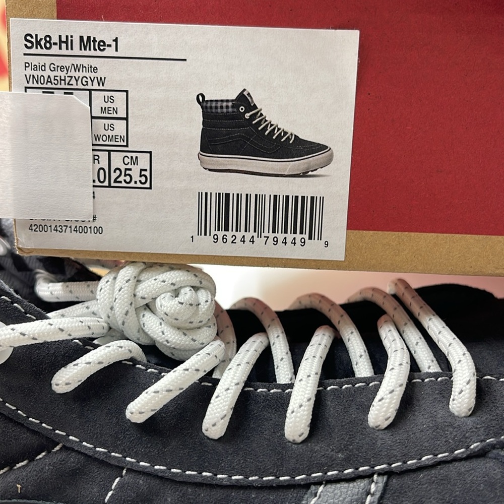 Vans Men’s Sk8-Hi Mte-1 Plaid Grey/White
VN0A5HZYGYW Boots Sneakers - Picture 16 of 16